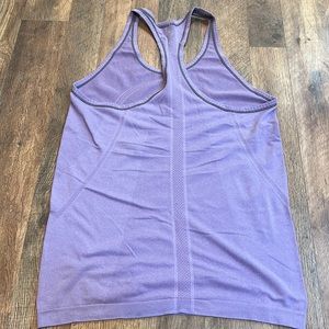 Lululemon swiftly tank